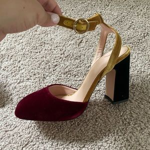Brand new special edition j crew Vicky pump in mixed velvelt